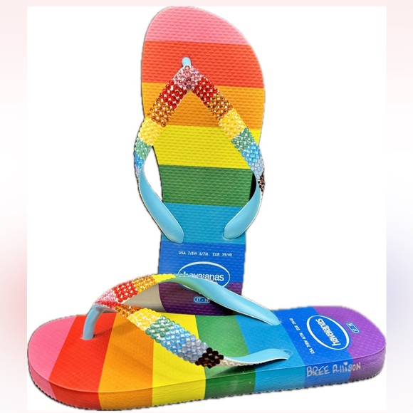 Bree Allison Designs Hand Crafted Crystal Flip Flops for Style-Savvy Individuals - Picture 7 of 8